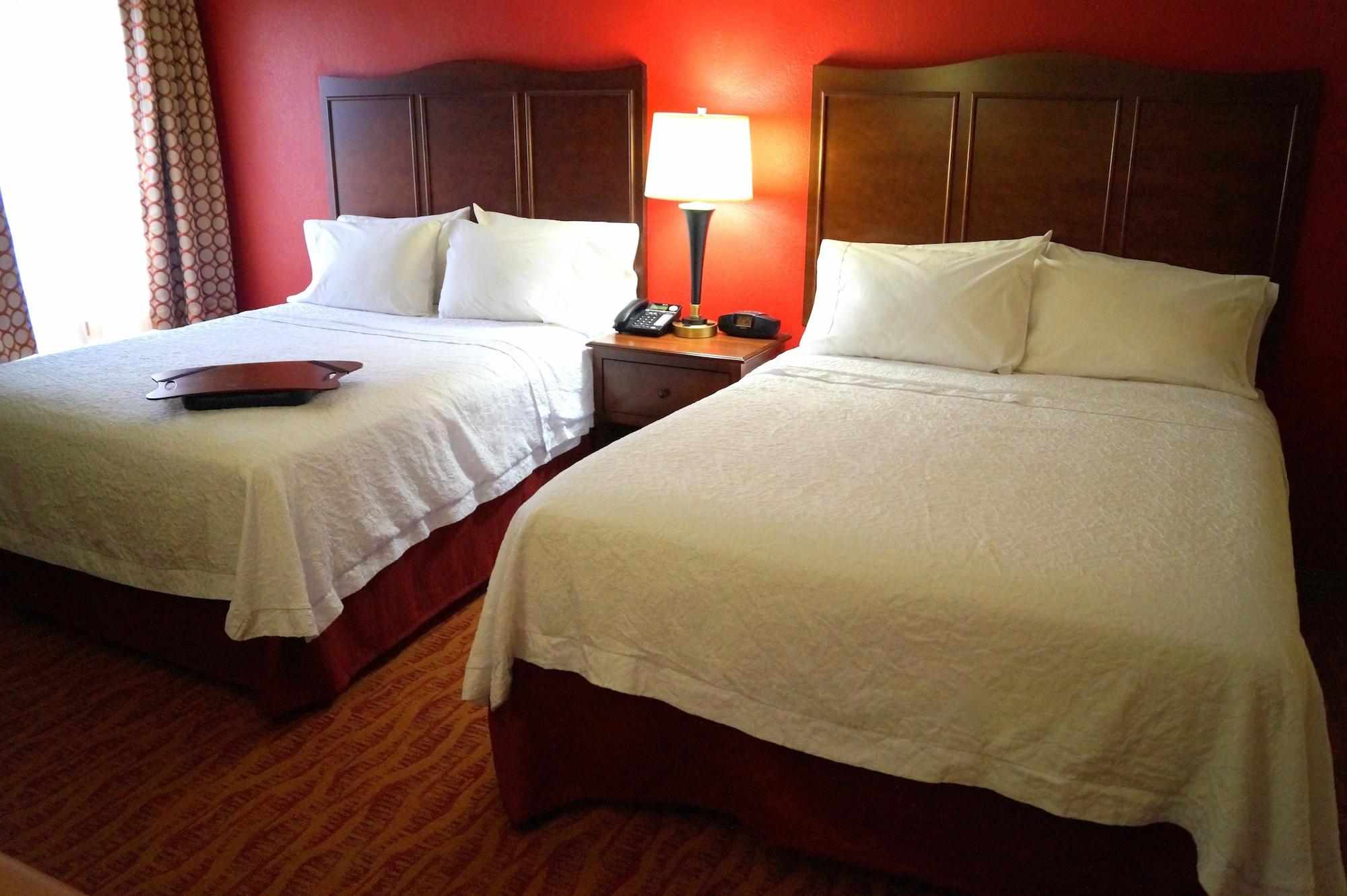 Hotel Hampton 3*